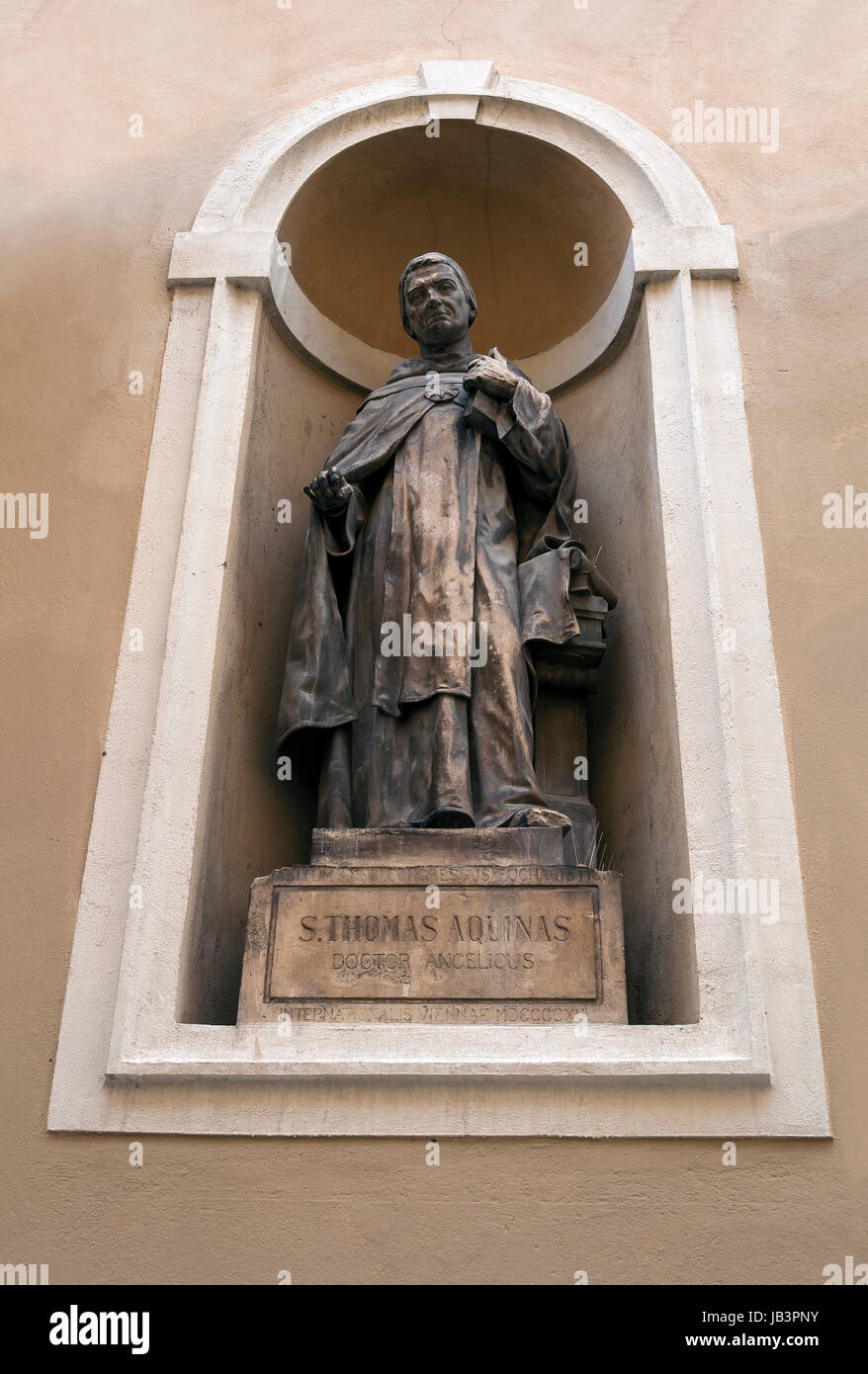 Statue of St Thomas Aquinas in Ljubljana, Slovenia Stock Photo - Alamy