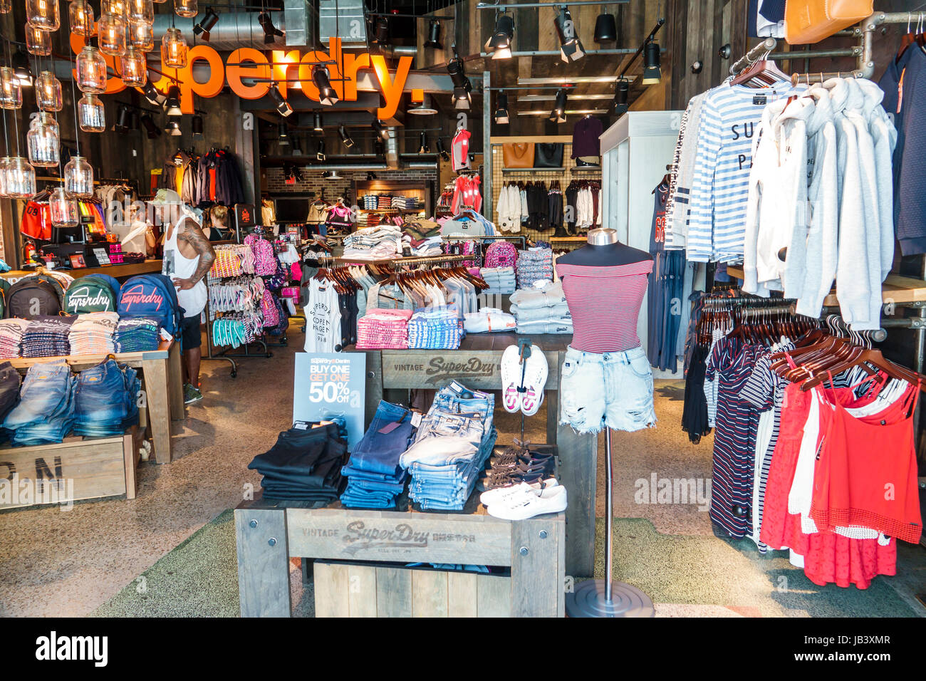 Miami Beach Florida,Lincoln Road,pedestrian mall arcade,store,shopping  shopper shoppers shop shops market markets marketplace buying  selling,retail st Stock Photo - Alamy