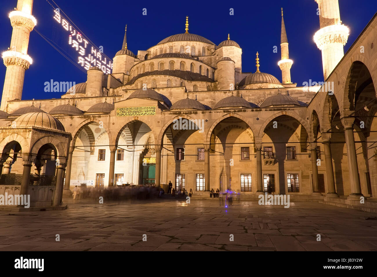 Sultan Ahmed Blue Mosque in Istanbul, Turkey Stock Photo - Alamy