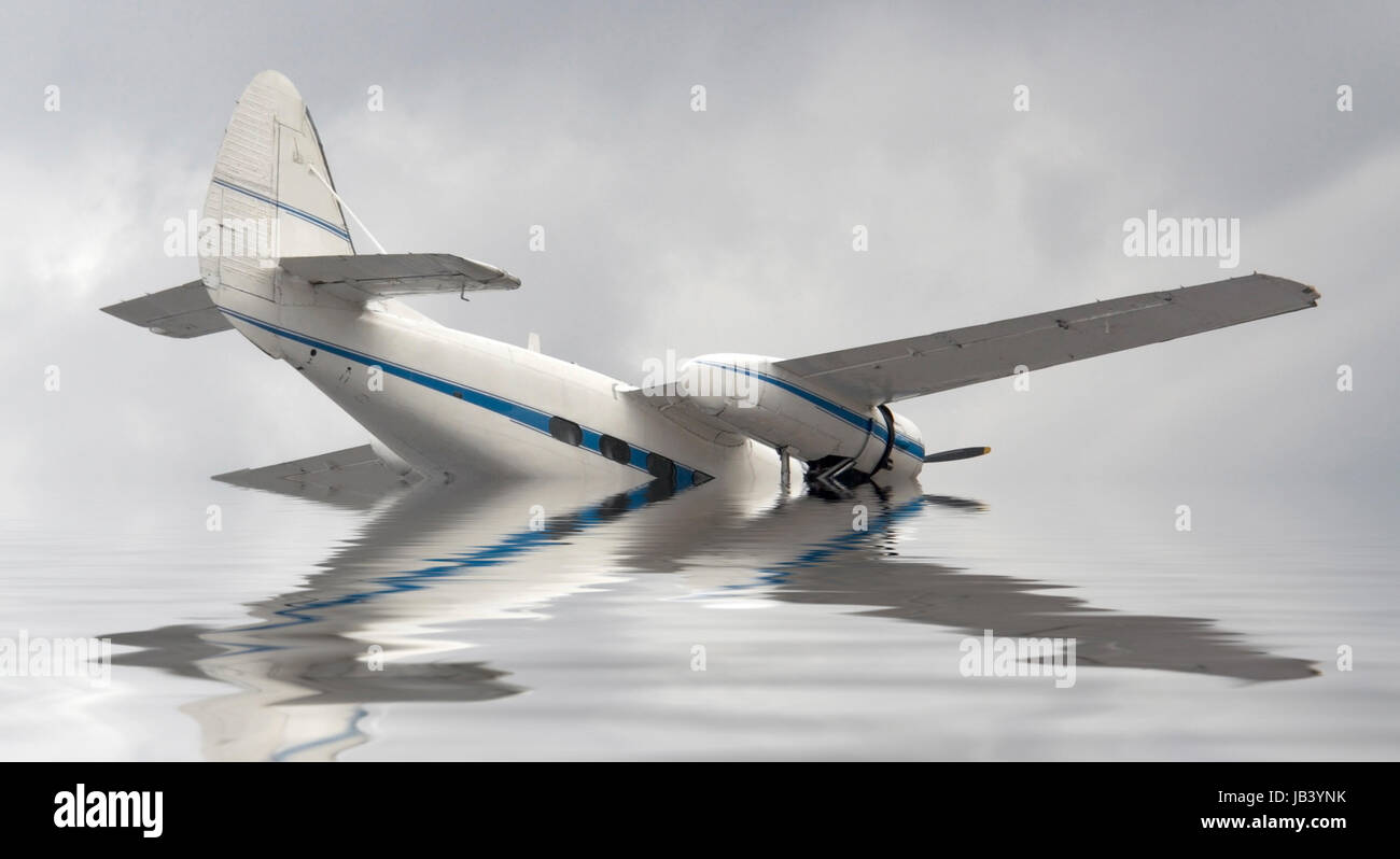 Katastrophe unfall wrack hires stock photography and images Alamy