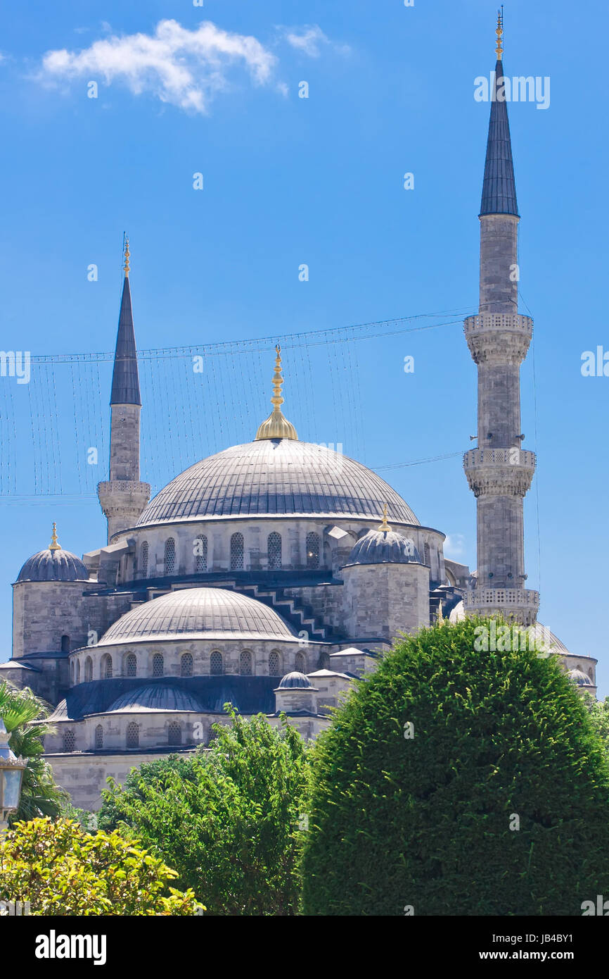 Sultan Ahmed Blue Mosque in Istanbul, Turkey Stock Photo - Alamy