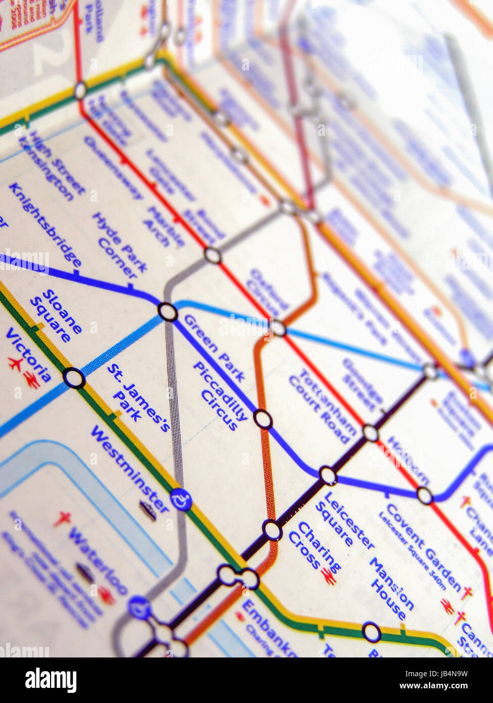 London underground map hi-res stock photography and images - Alamy
