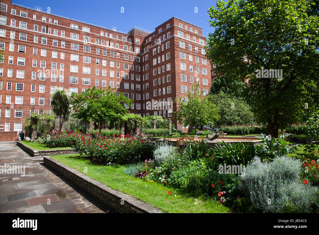 LONDON/UK MAY 20 View of Dolphin Square inside he famous apartment