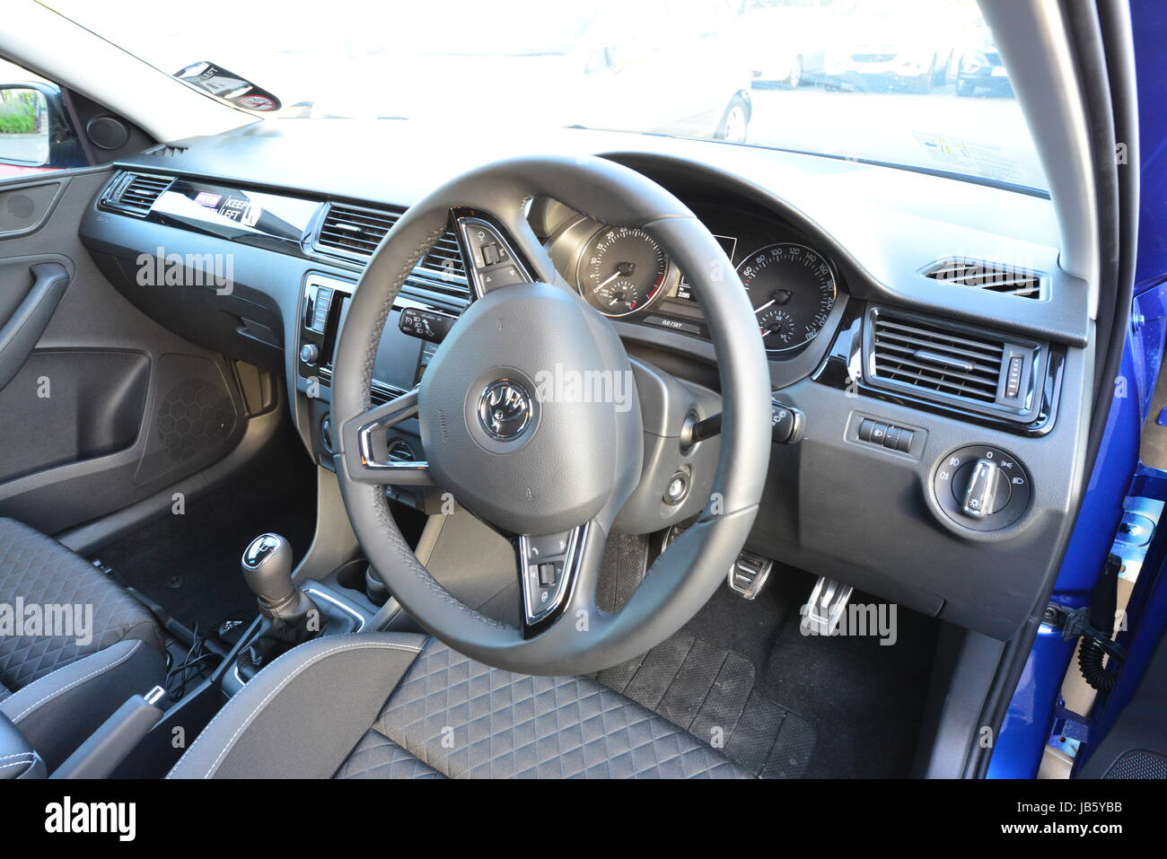 Skoda steering wheel hi res stock photography and images Alamy