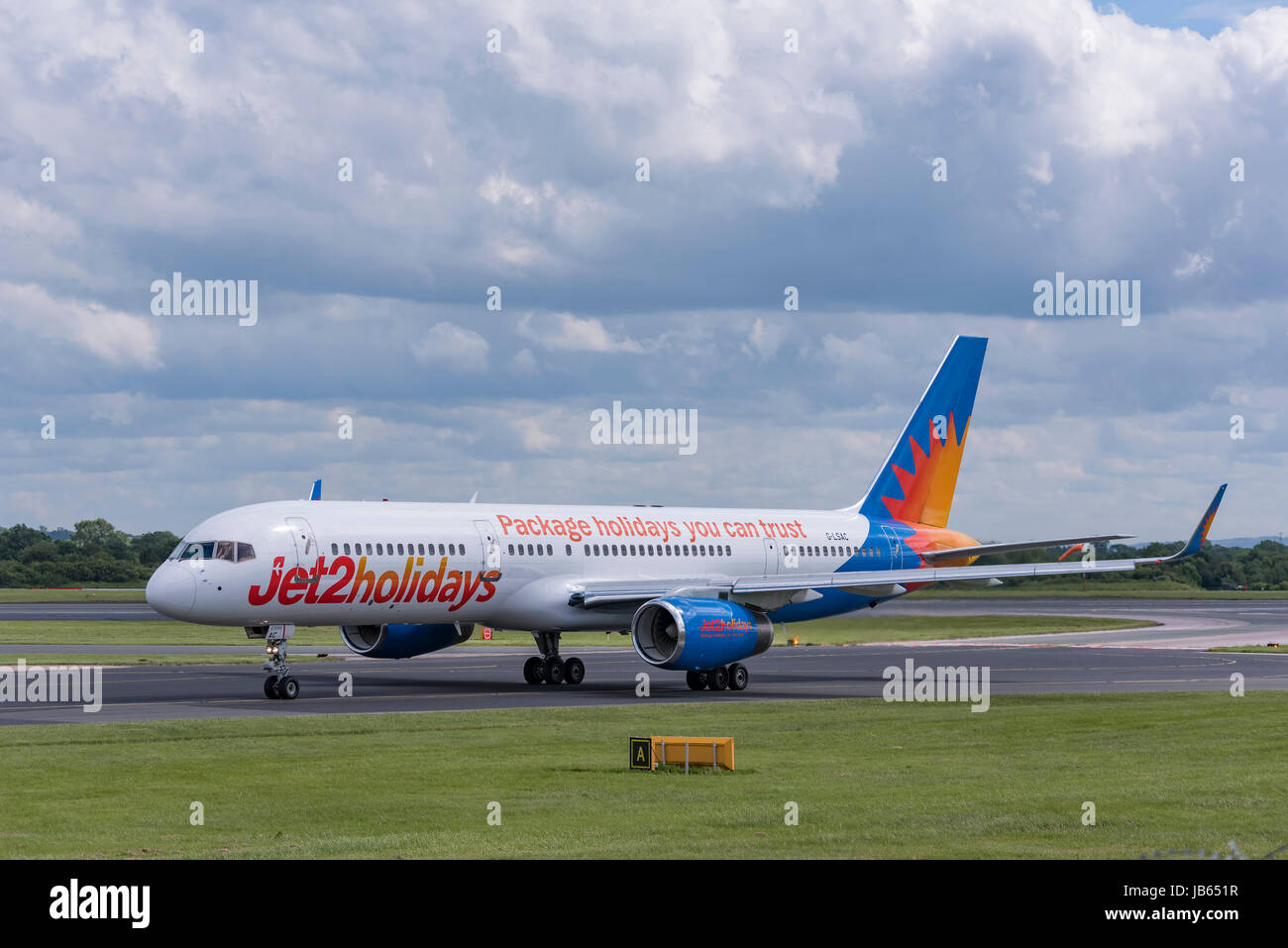 Aircraft Manchester airport Jet2 Boeing 757 Stock Photo Alamy