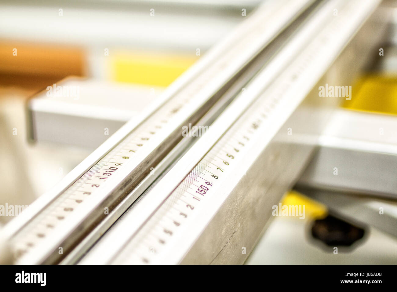 Scale ruler hi-res stock photography and images - Alamy