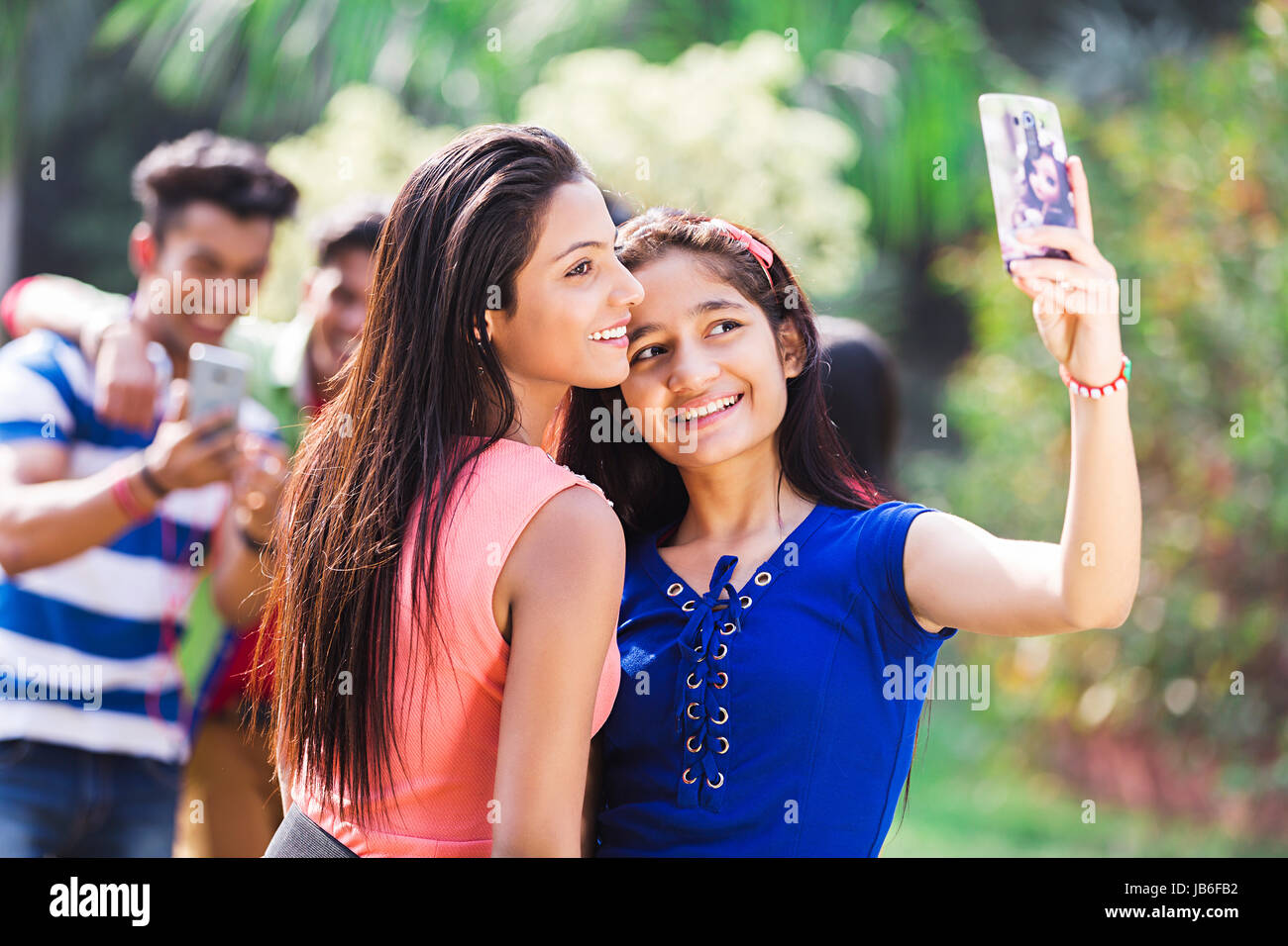 indian college girl selfie free pics hd
