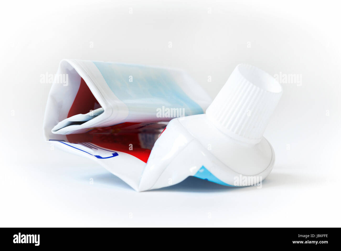 Toothpaste tube empty hires stock photography and images Alamy
