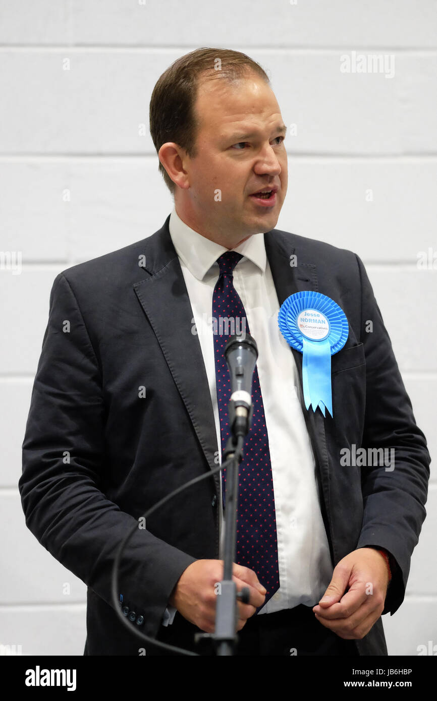 Hereford, Herefordshire, UK - Thursday 8th June 2017 - Jesse Norman was re-elected as Conservative MP for Hereford and Herefordshire South shown here making his acceptance speech - Norman was returned with a majority of 15,013 votes - Photo Steven May / Alamy Live News Stock Photo