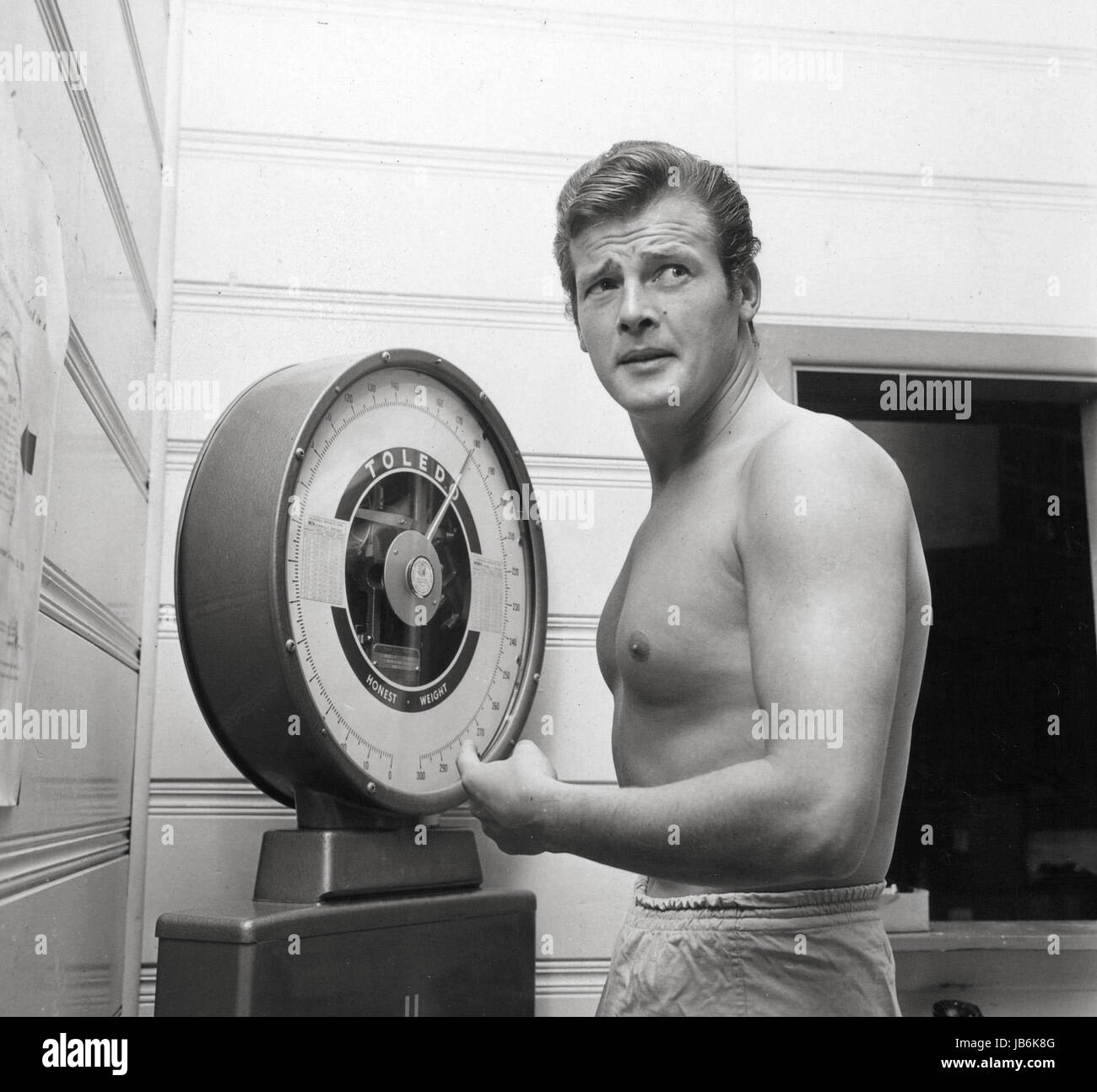 File Photo. 23rd May, 2017. Actor Sir ROGER MOORE, Best Known For ...