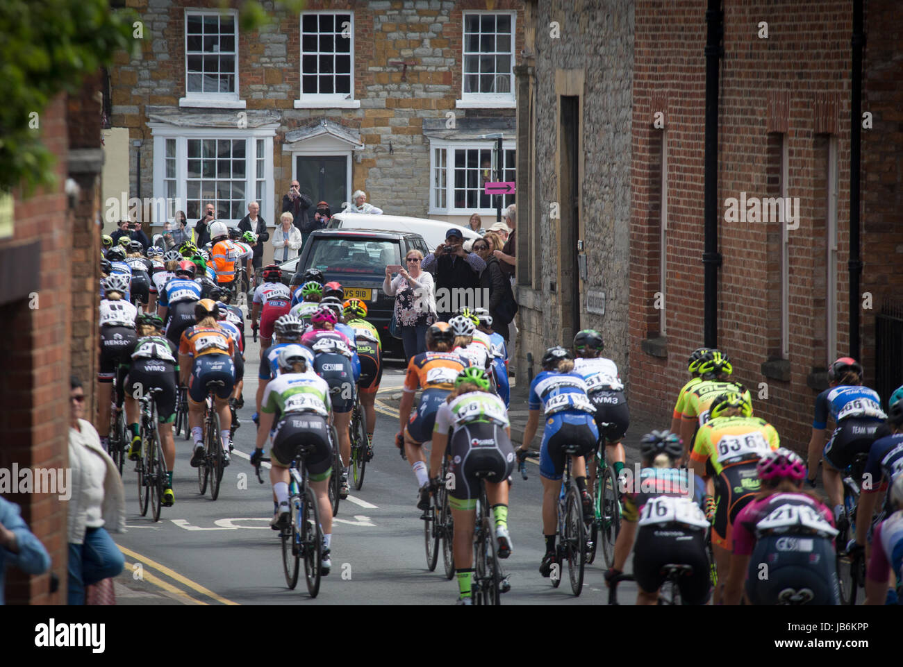 Shipston on Stour, UK. 9th Jun, 2017. 2017 OVO Women's Cycle Tour Stage