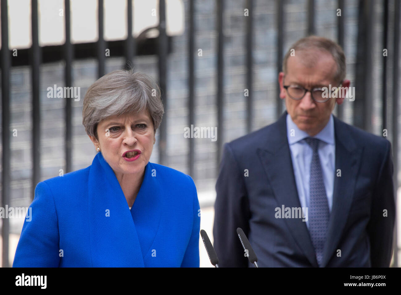 London, UK. 9th Jun, 2017. Theresa May post-election statement, No. 10 Downing Street, London, UK. 09th June, 2017. Credit: Sebastian Remme/Alamy Live News Stock Photo