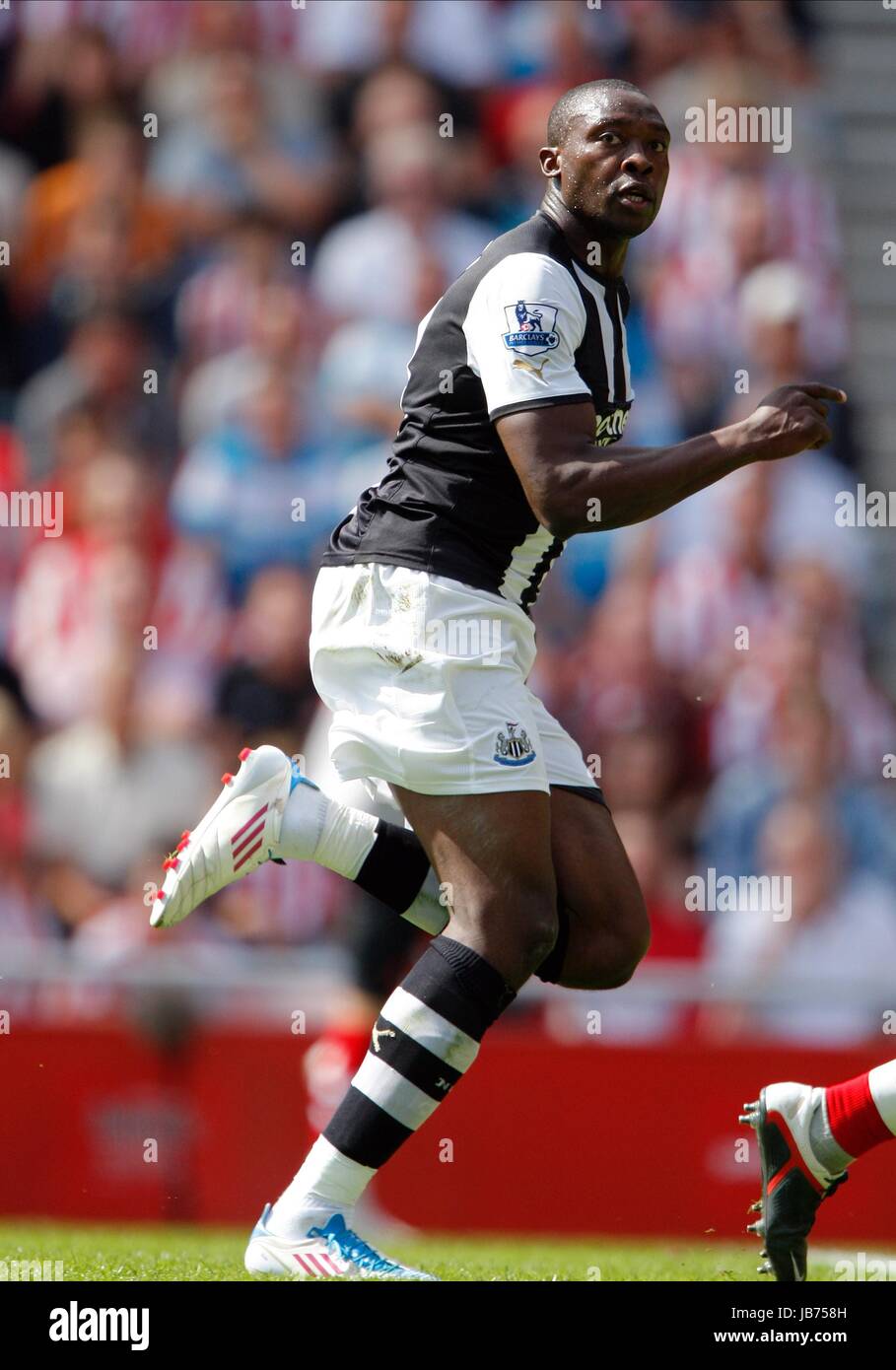 SHOLA AMEOBI NEWCASTLE UNITED FC STADIUM OF LIGHT SUNDERLAND ENGLAND 20 ...