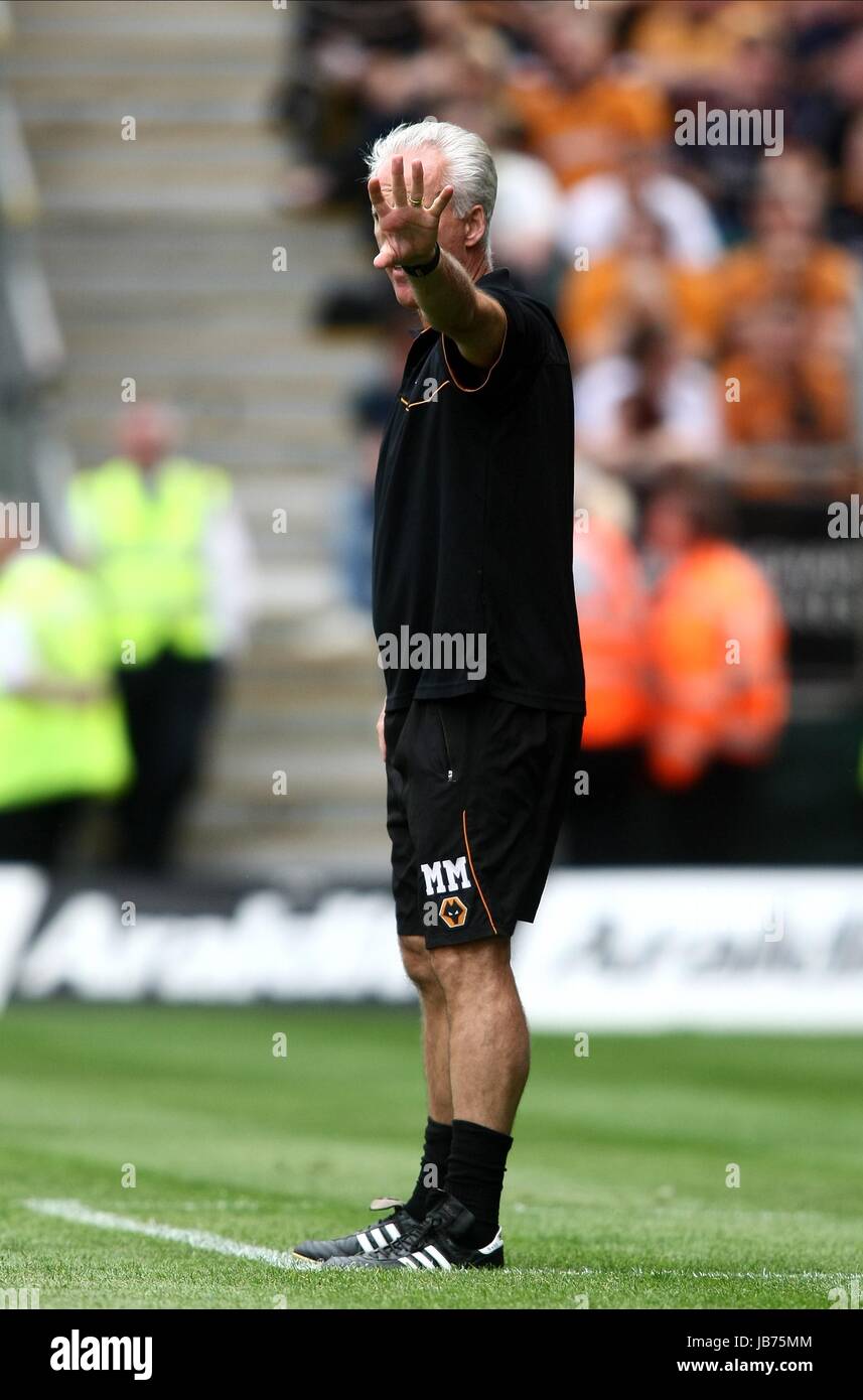 MICK MCCARTHY WOLVERHAMPTON WANDERERS MANAGER WOLVERHAMPTON WANDERERS MANAGE WOLVERHAMPTON  ENGLAND 21 August 2011 Stock Photo