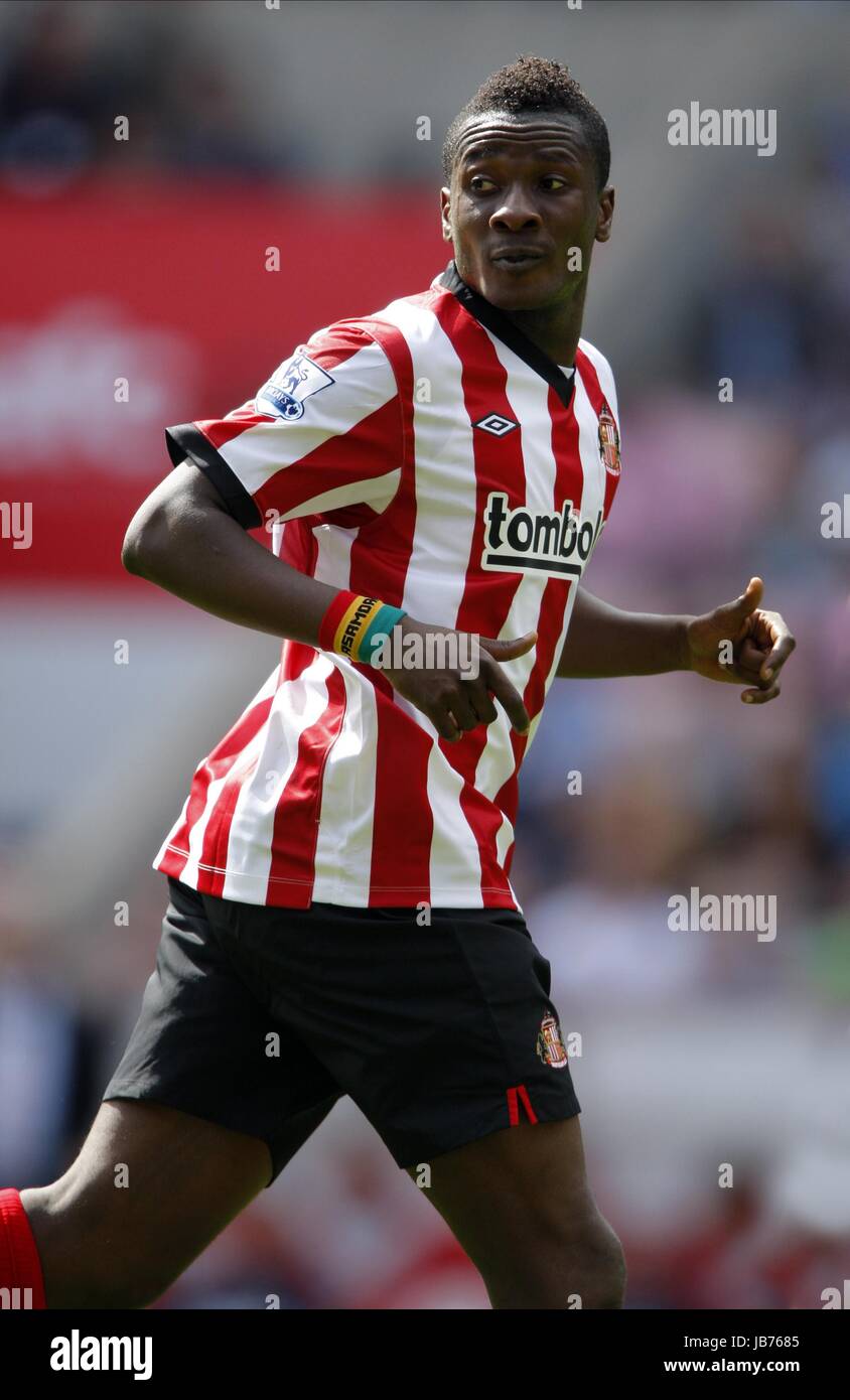 ASAMOAH GYAN SUNDERLAND FC SUNDERLAND FC STADIUM OF LIGHT SUNDERLAND ...