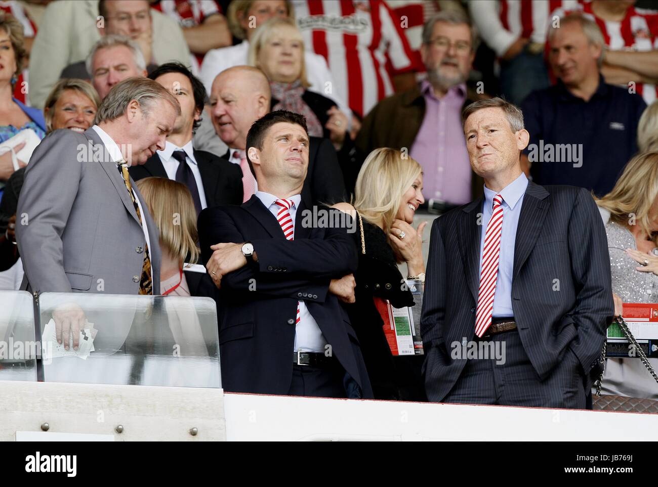 NIALL QUINN ELLIS SHORT SUNDERLAND FC CHAIRMAN SUNDERLAND FC CHAIRMAN