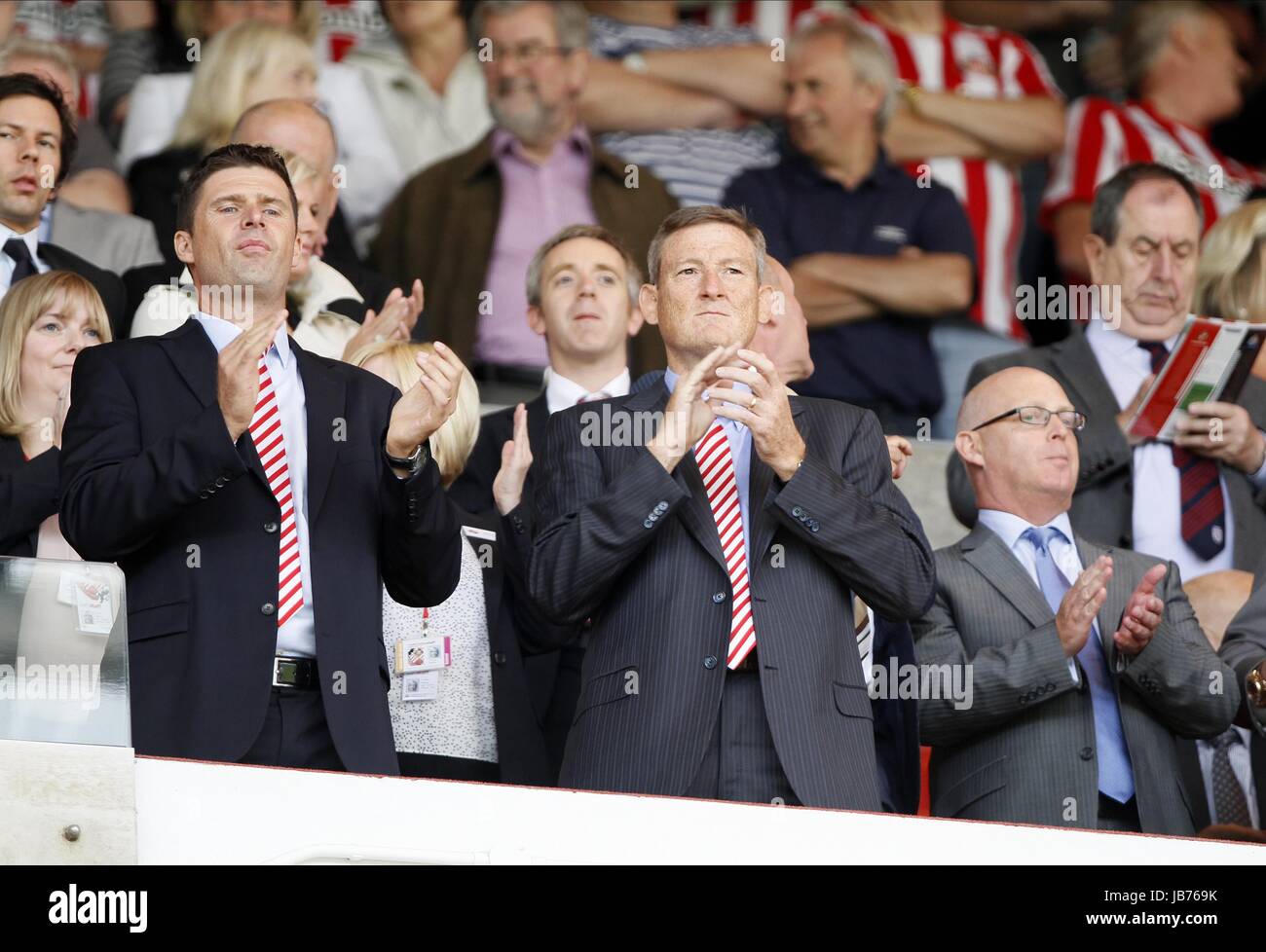 NIALL QUINN ELLIS SHORT SUNDERLAND FC CHAIRMAN SUNDERLAND FC CHAIRMAN
