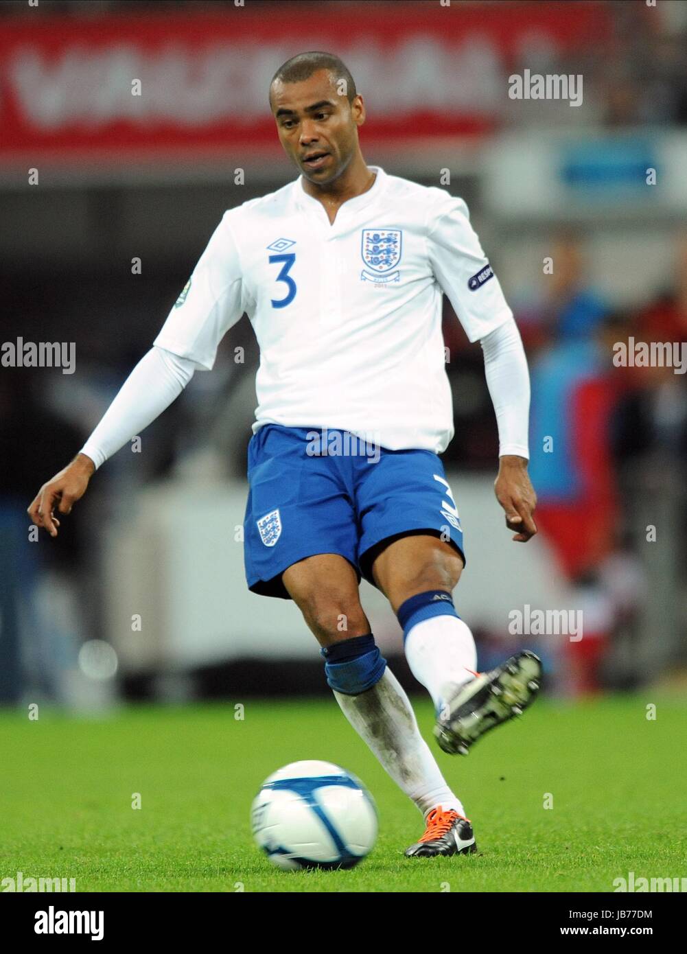 ASHLEY COLE ENGLAND WEMBLEY STADIUM LONDON ENGLAND 06 September 2011 