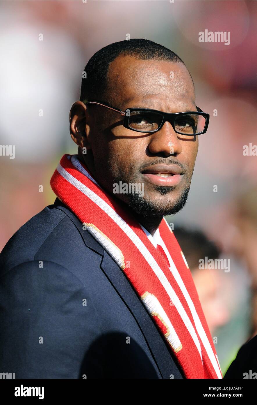 November 12, 2003 lebron james hi-res stock photography and images - Alamy