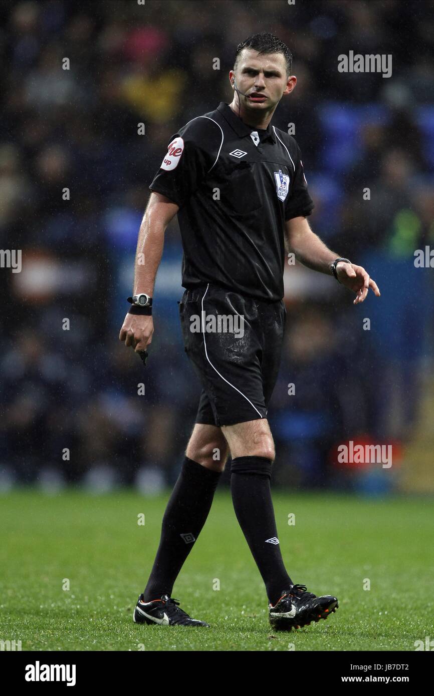 MICHAEL OLIVER FOOTBALL REFEREE FOOTBALL REFEREE REEBOK STADIUM BOLTON