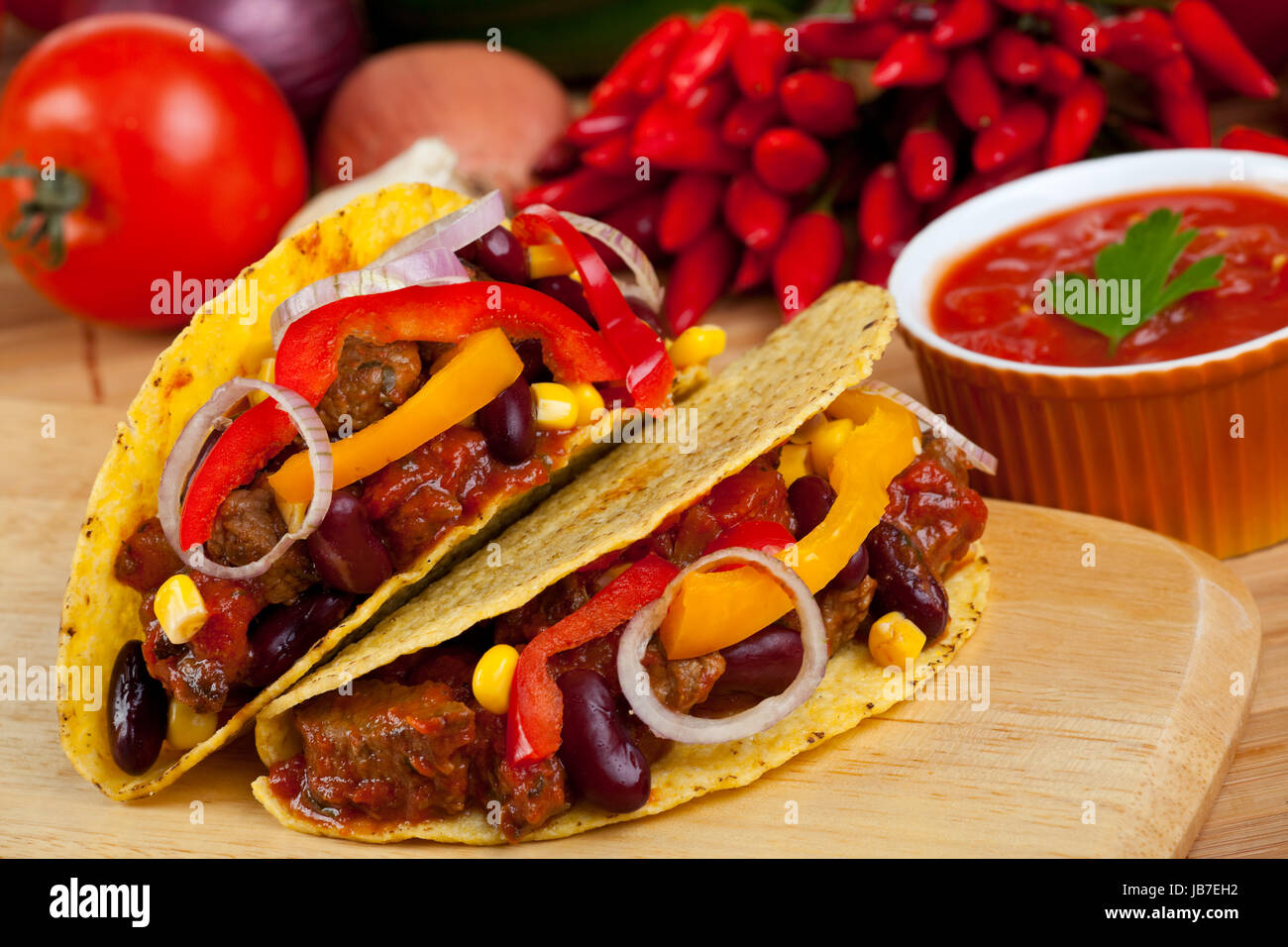 Tortilla schale hi-res stock photography and images - Alamy
