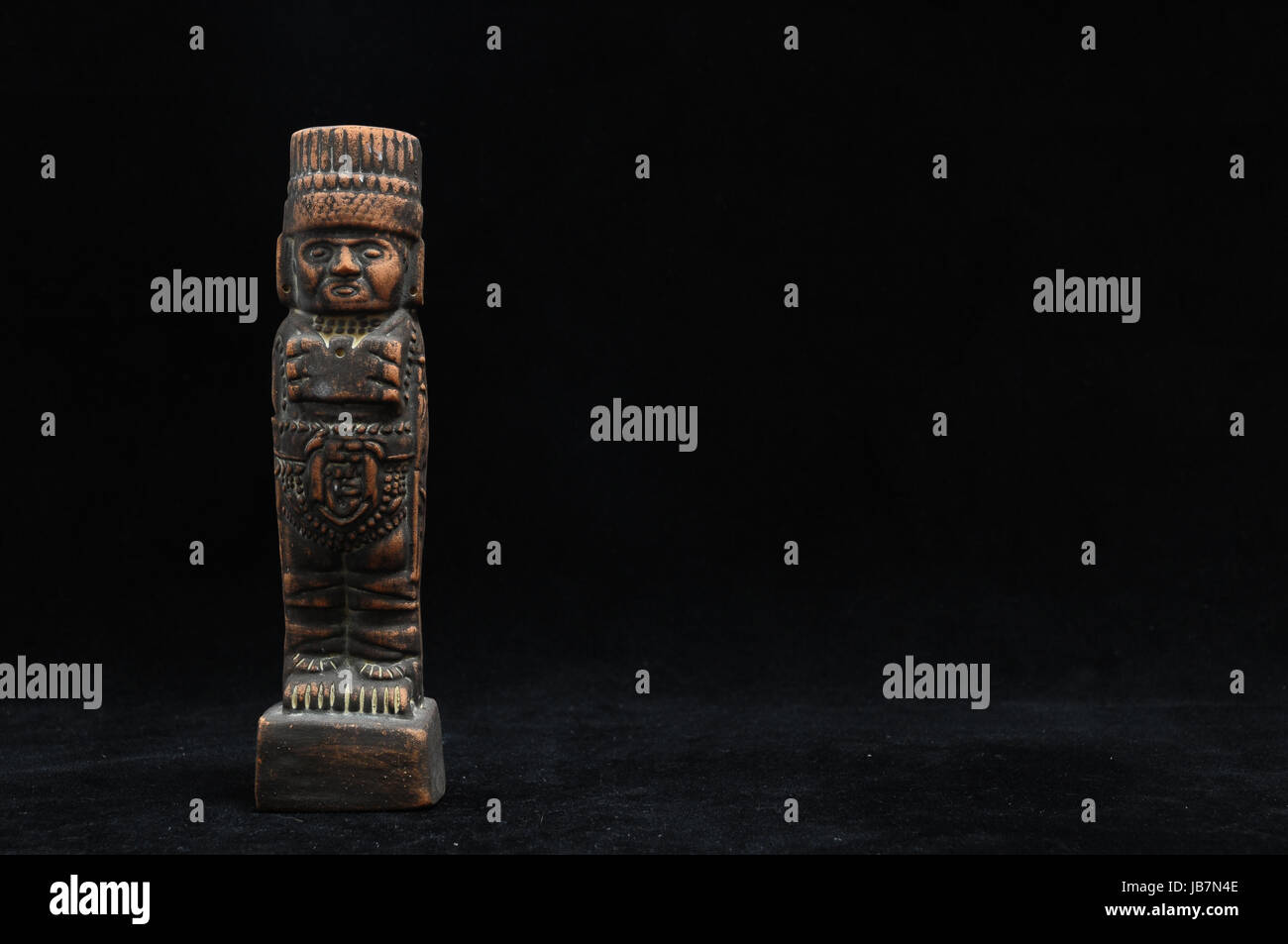 Maya indian warrior sculpture hi-res stock photography and images - Alamy