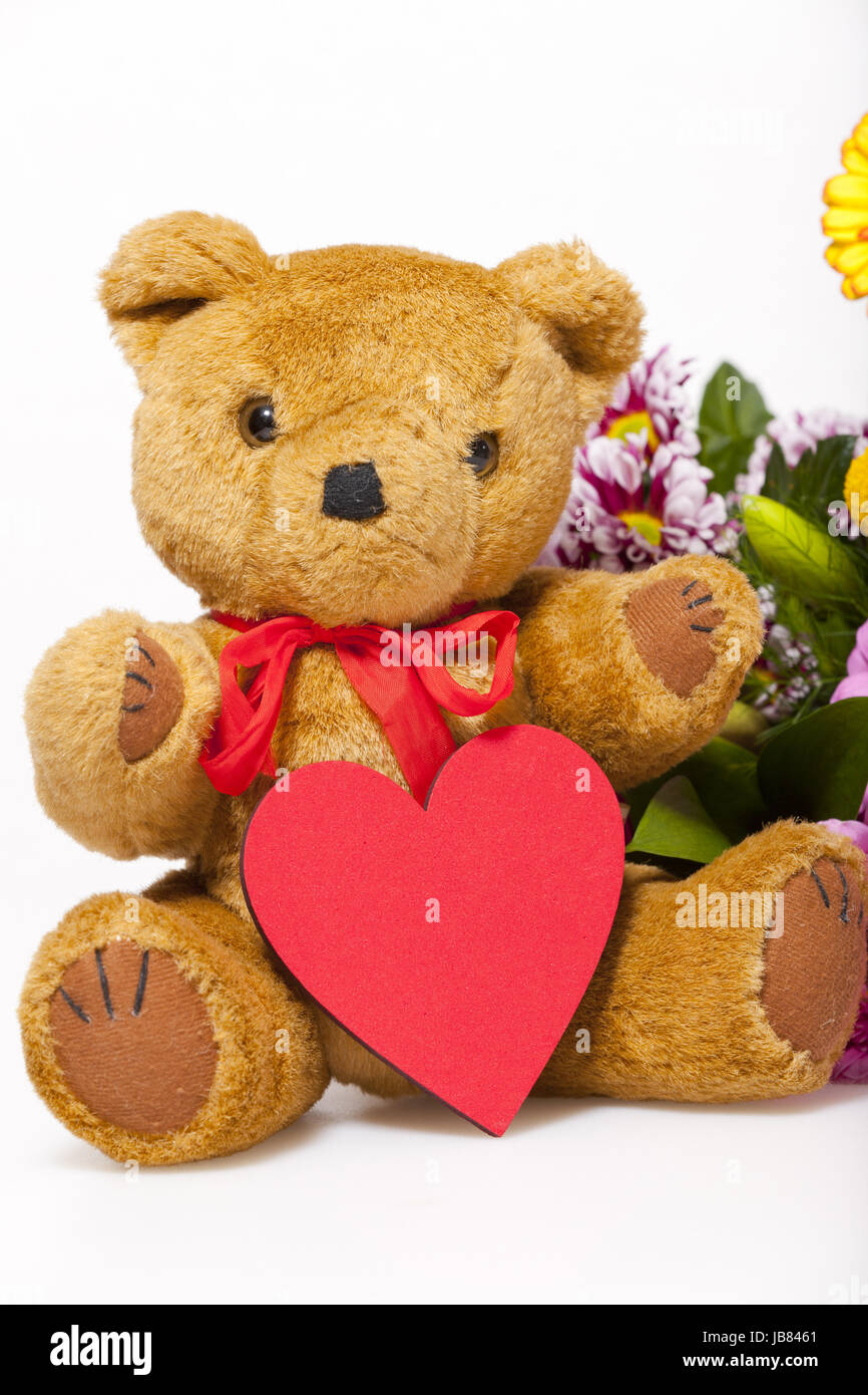 Grußkarte mit Teddybär und rotem Herzen Stock Photo - Alamy