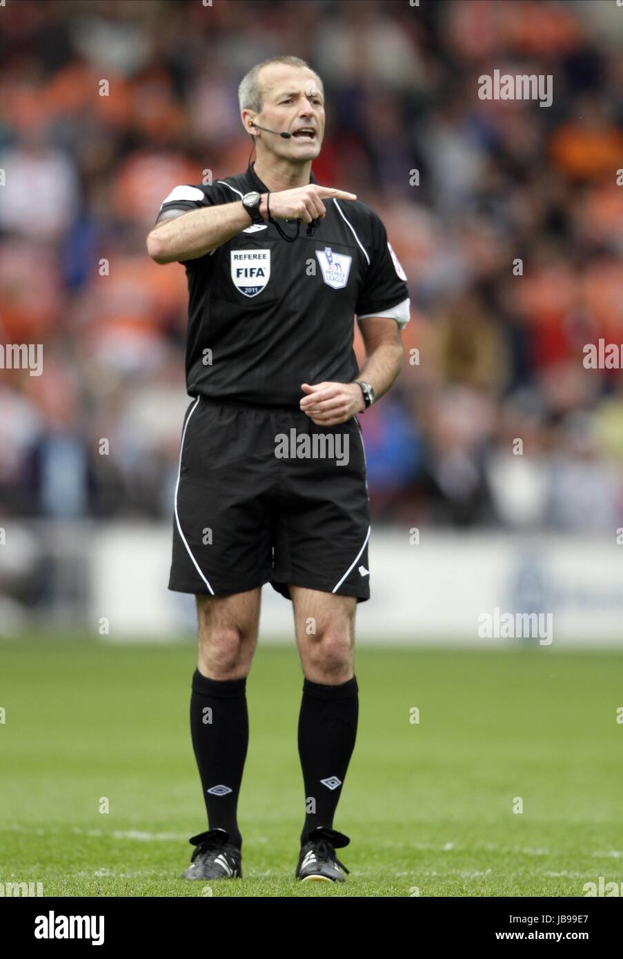 MARTIN ATKINSON PREMIERSHIP REFEREE PREMIERSHIP REFEREE BLOOMFIELD ROAD ...