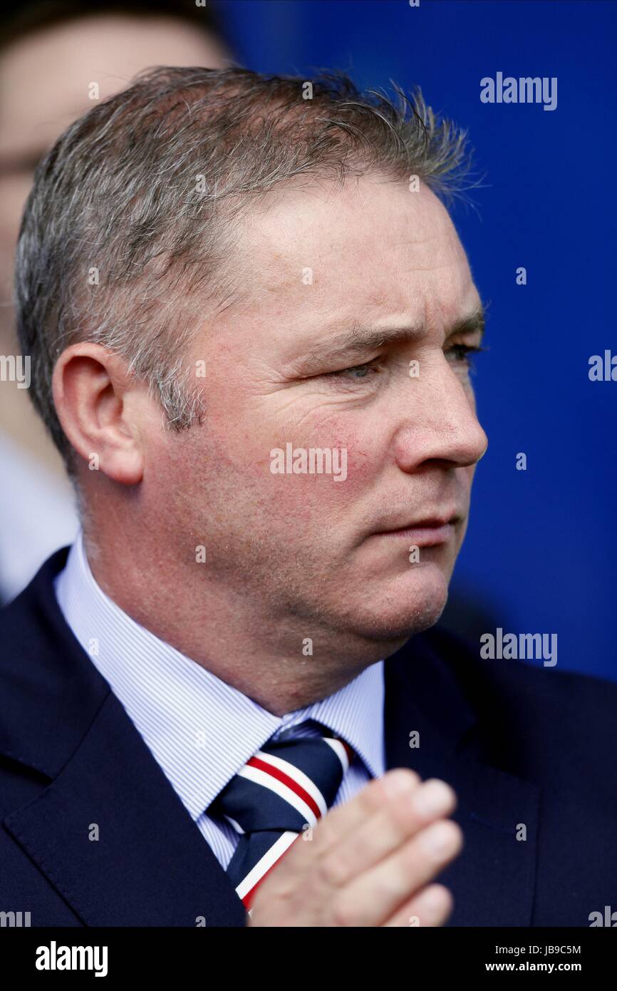 ALLY MCCOIST GLASGOW RANGERS FC MANAGER GLASGOW RANGERS FC MANAGER
