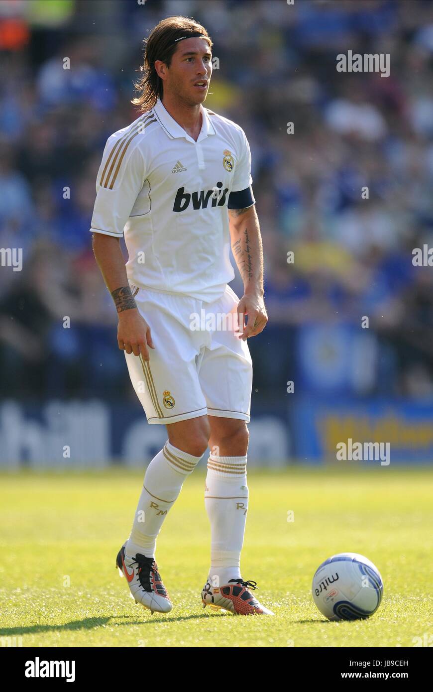 SERGIO RAMOS REAL MADRID C.F REAL MADRID C.F KING POWER STADIUM