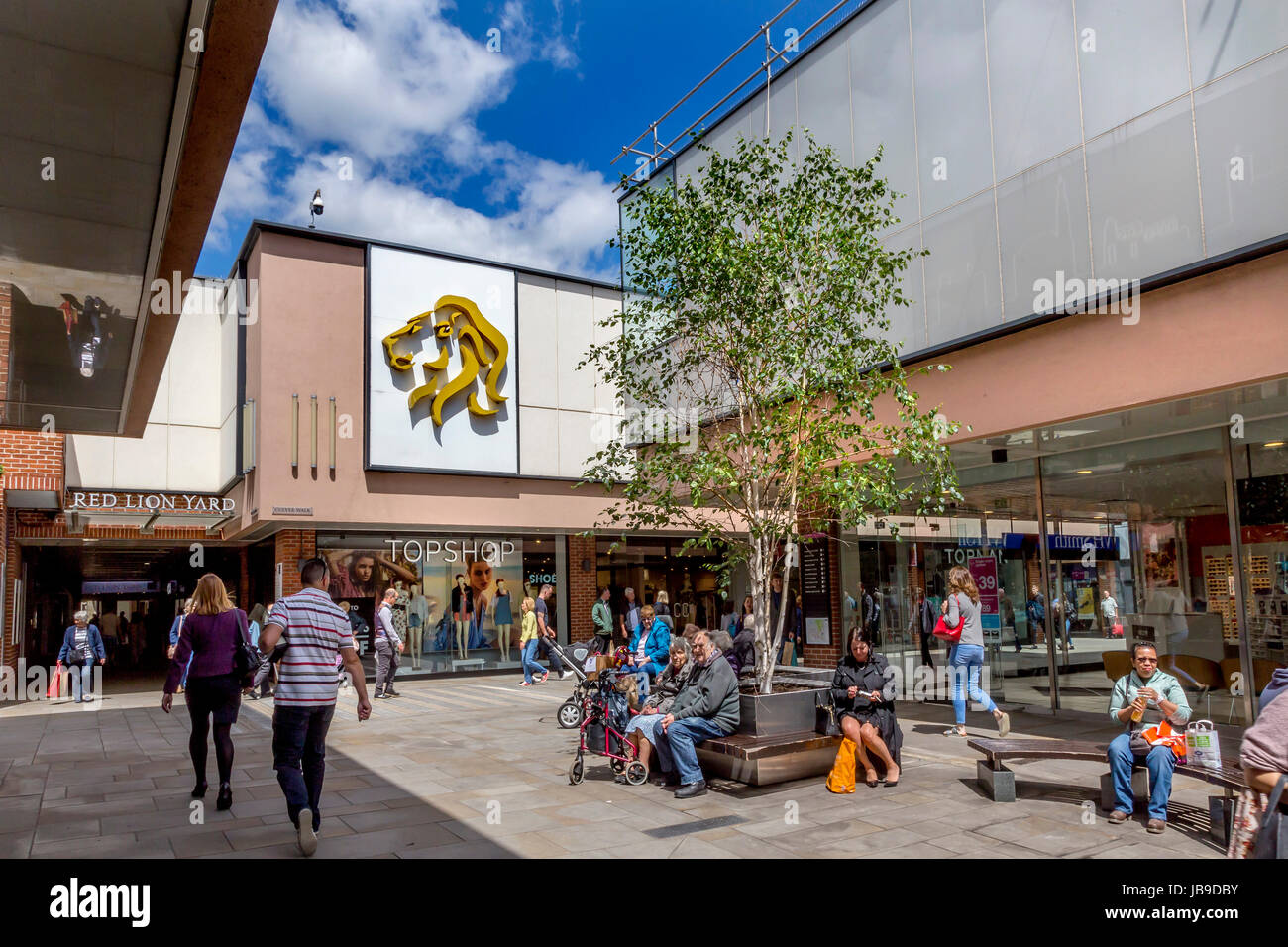 COLCHESTER TOWN CENTER. BRITAINS OLDEST RECORDED TOWN Stock Photo - Alamy