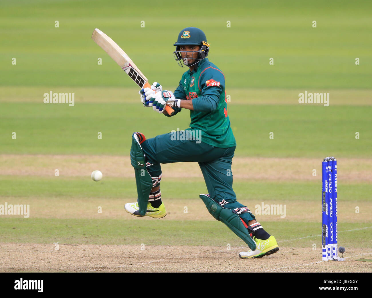 Bangladesh's Mahmudullah during the ICC Champions Trophy, Group A match ...
