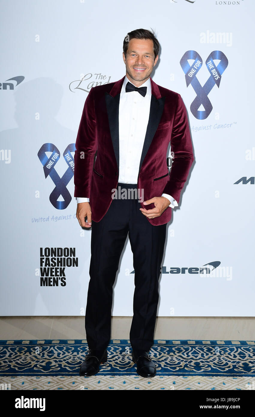 Paul Sculfor attending the One for the Boys Fashion Ball, held at The Landmark Hotel, London. To raise awareness of male cancer, the event will launch the charity's latest campaign, The Waiting Room, which will see a pop-up doctor's waiting room, disguised as the ultimate men's retreat appear in Canary Wharf from Monday 12 - Wednesday 14 June. Stock Photo