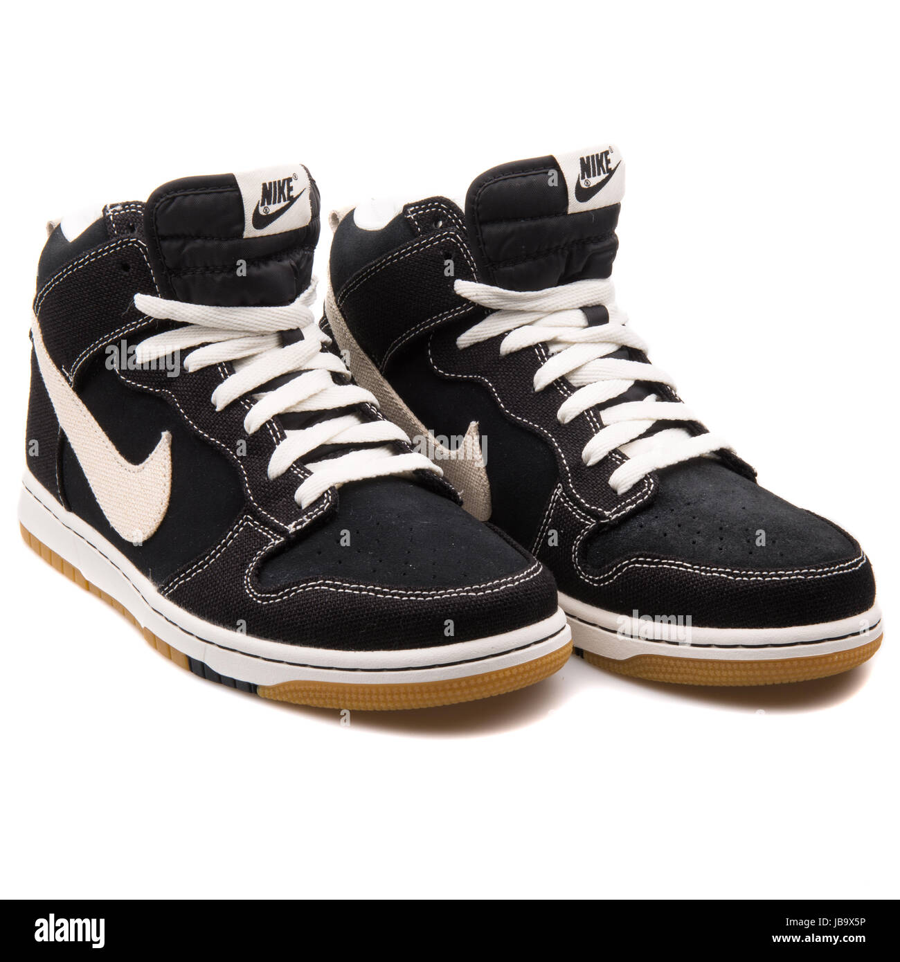 Nike Dunk CMFT Black Men's Basketball Retro Shoes - 705434-002