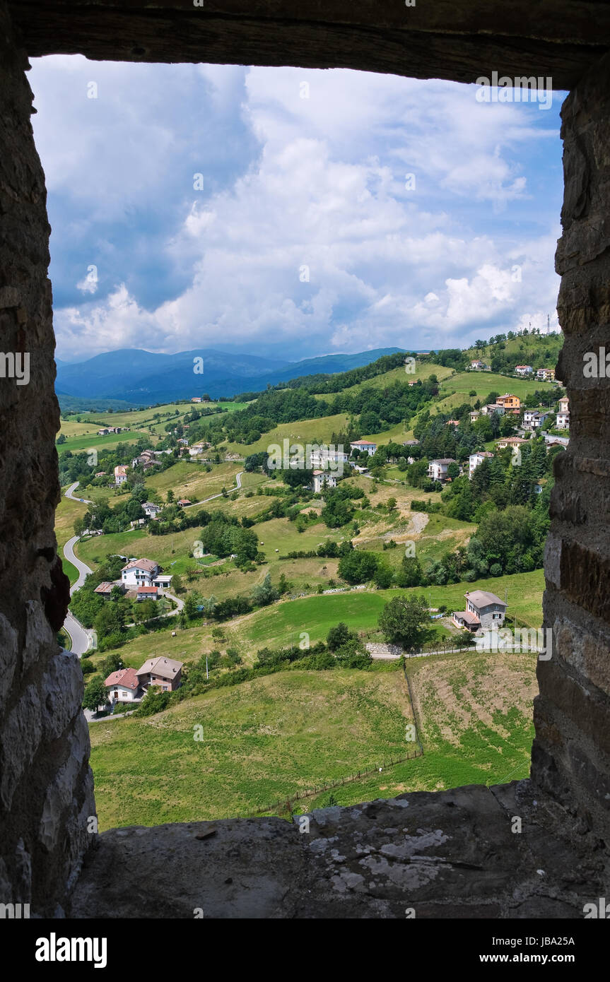 Castle of Bardi. Emilia-Romagna. Italy Stock Photo - Alamy