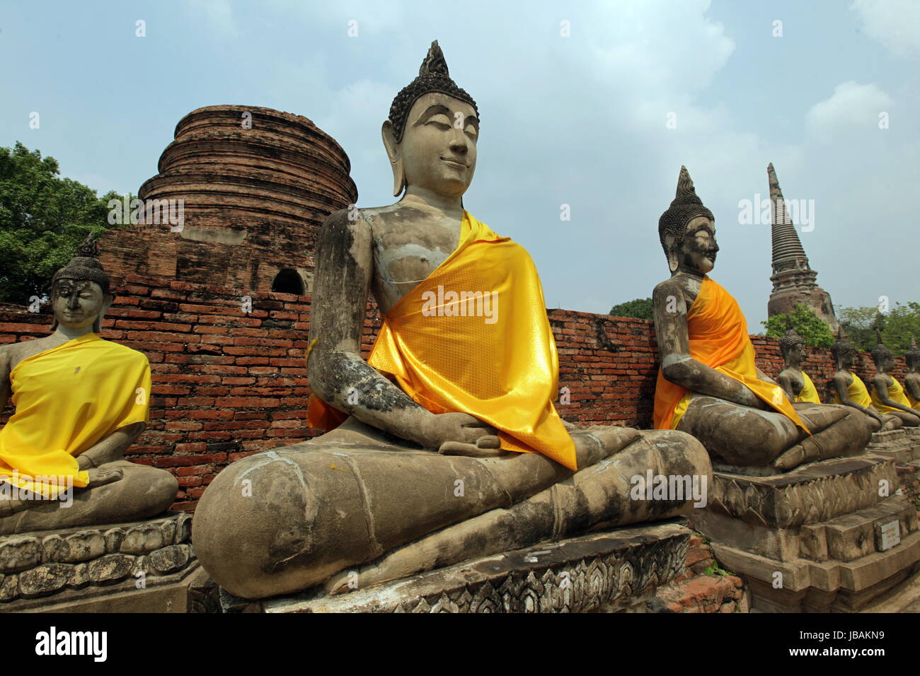 Der Wat Yai Chai Tempel in der Tempelstadt Ayutthaya noerdlich von Bangkok in Thailand Stock Photo