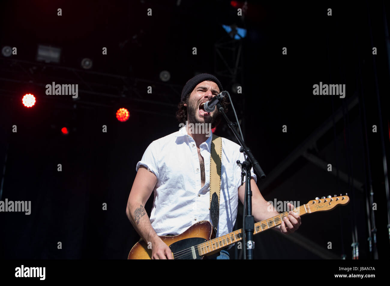 Matt Mays performing at the 2017 Field Trip Music & Arts Festival in
