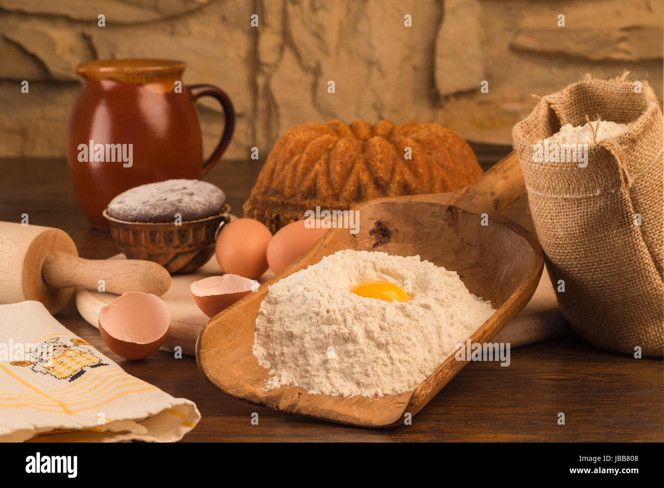 bake a cake Stock Photo - Alamy