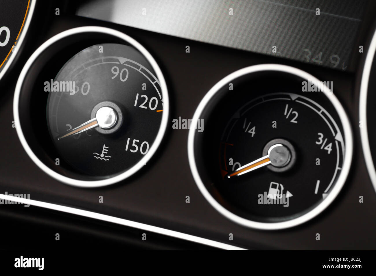 Coolant temperature display hires stock photography and images Alamy