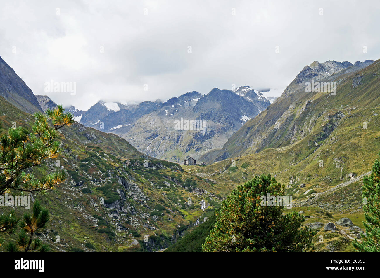 Steile berge hi-res stock photography and images - Alamy