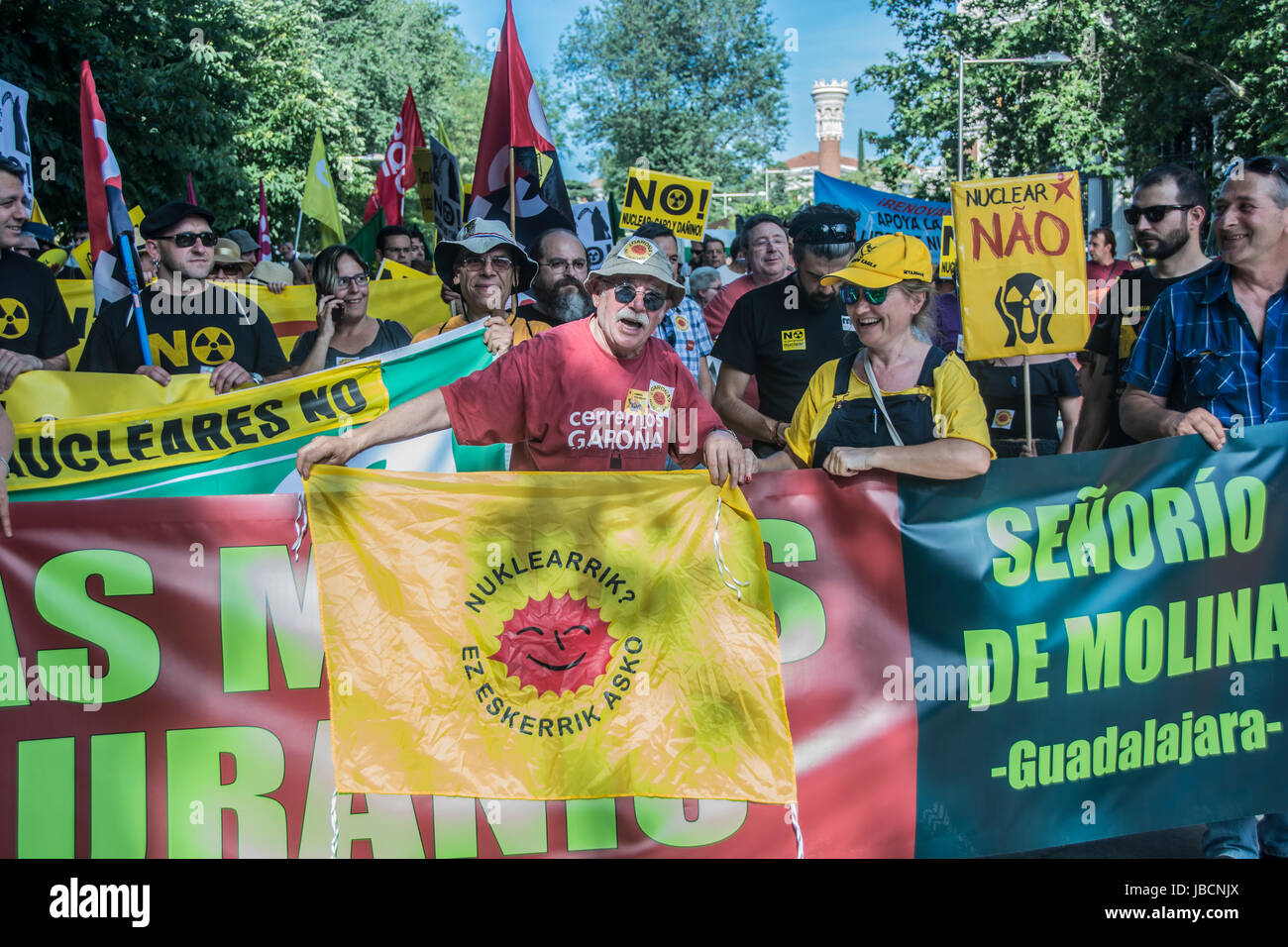 Madrid, Spain. 10th June, 2017. Demonstration agaisnt nuclear energy on the streets of Madrid, people form portugal and from spain demonstrates in the streets near of atocha train station Credit: Alberto Sibaja Ramírez/Alamy Live News Stock Photo