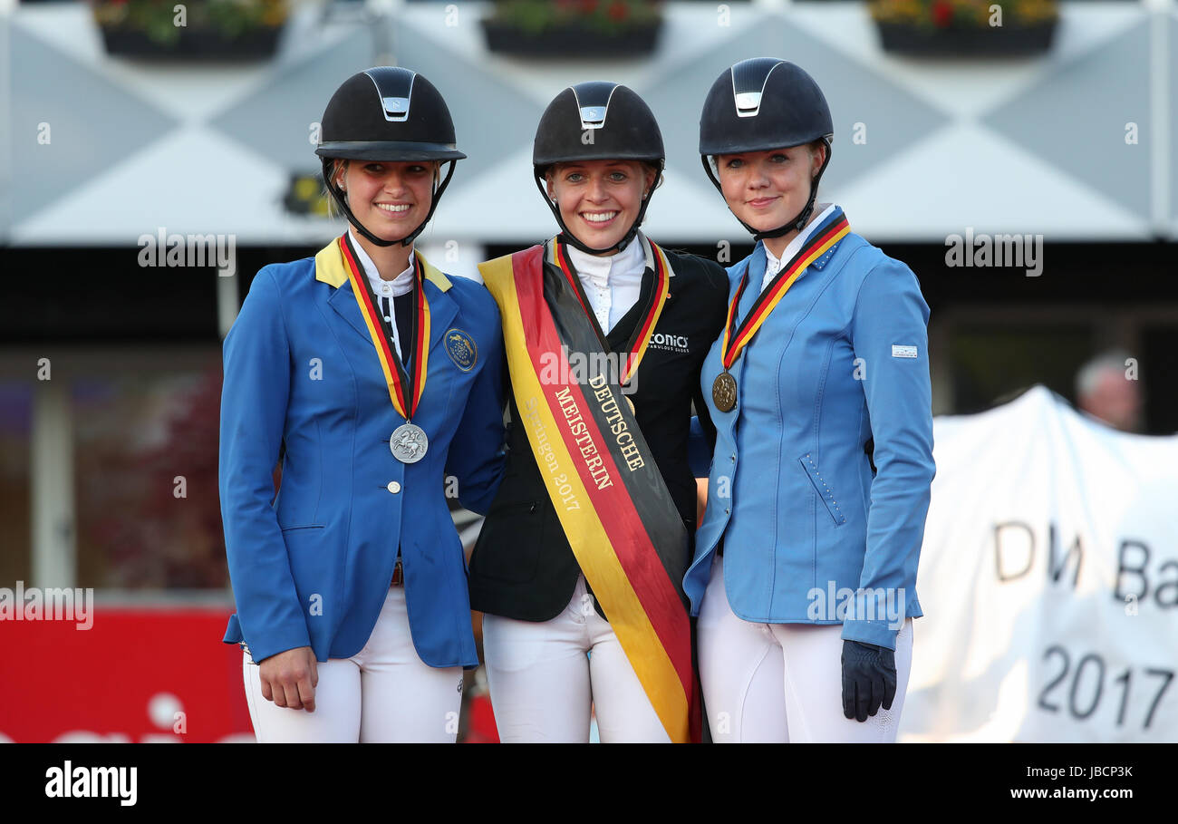 Showjumpers High Resolution Stock Photography and Images - Alamy