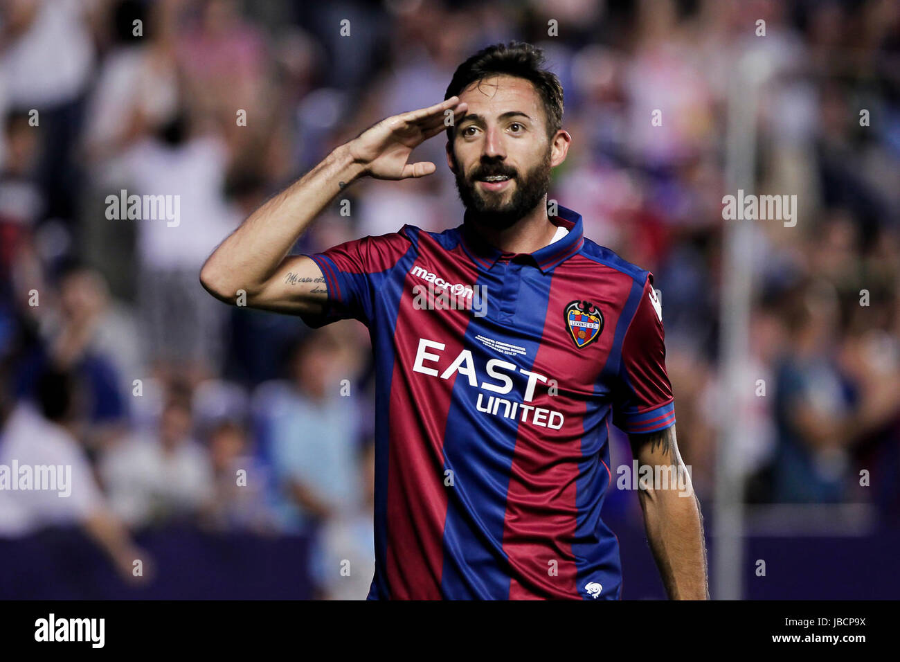 11 Jose Luis Morales of Levante UD celebrate after scoring ...