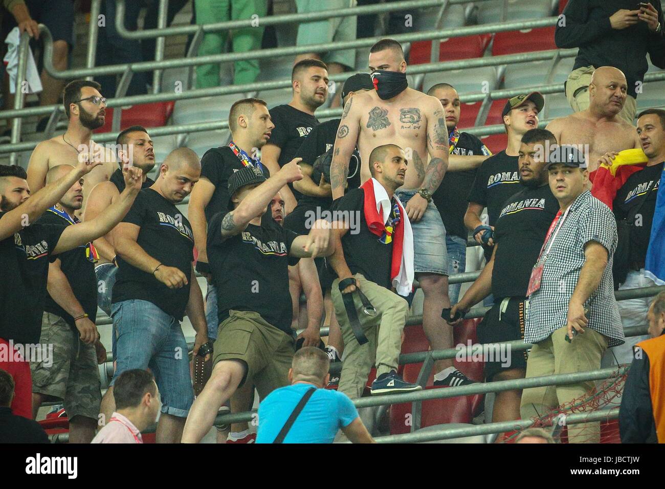 Warsaw, Poland. 10th June, 2017. World Cup 2018 Qualifying Poland vs Romania on June 10, 2017 in Warsaw, Poland   In the picture: romanian hooligans Credit: East News sp. z o.o./Alamy Live News Stock Photo