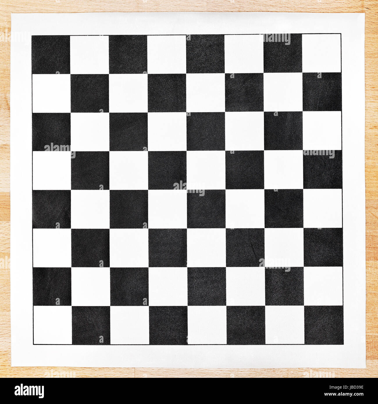 На шахматной доске 64 клетки. Шахматная доска виниловая. Тетрадь с шахматным поле. Black and White шахматная доска. Принт шахматы для печати.