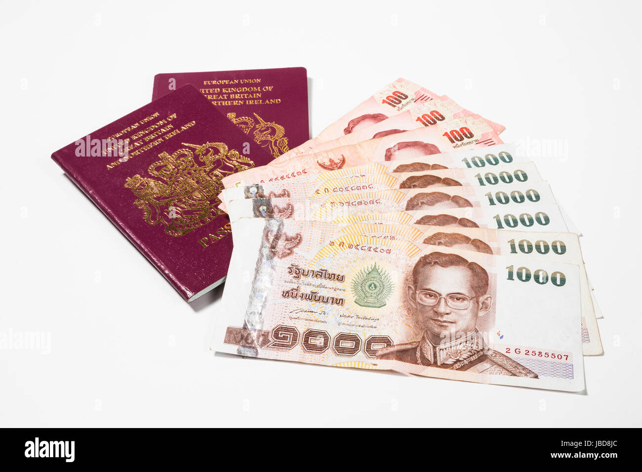 100 bahts notes hi-res stock photography and images - Alamy