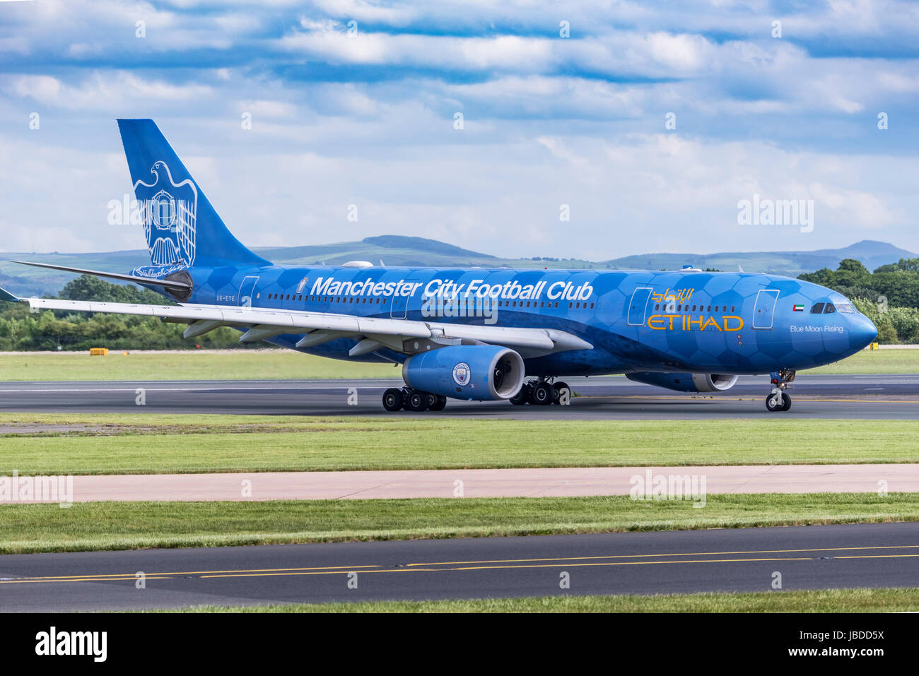 Etihad Airbus A330 Manchester City FC plane Stock Photo