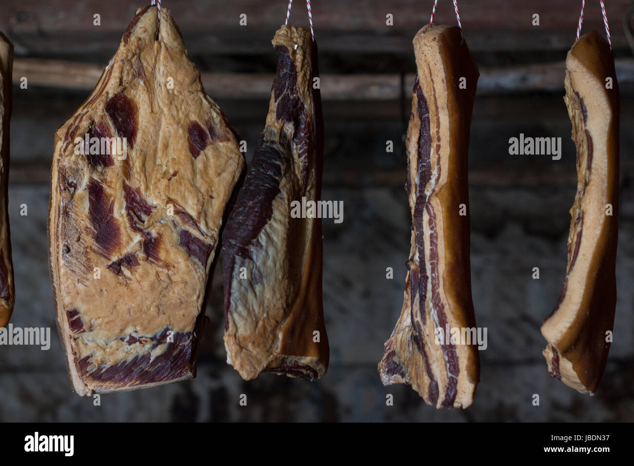 Whole prosciutto italian ham hi res stock photography and images Alamy