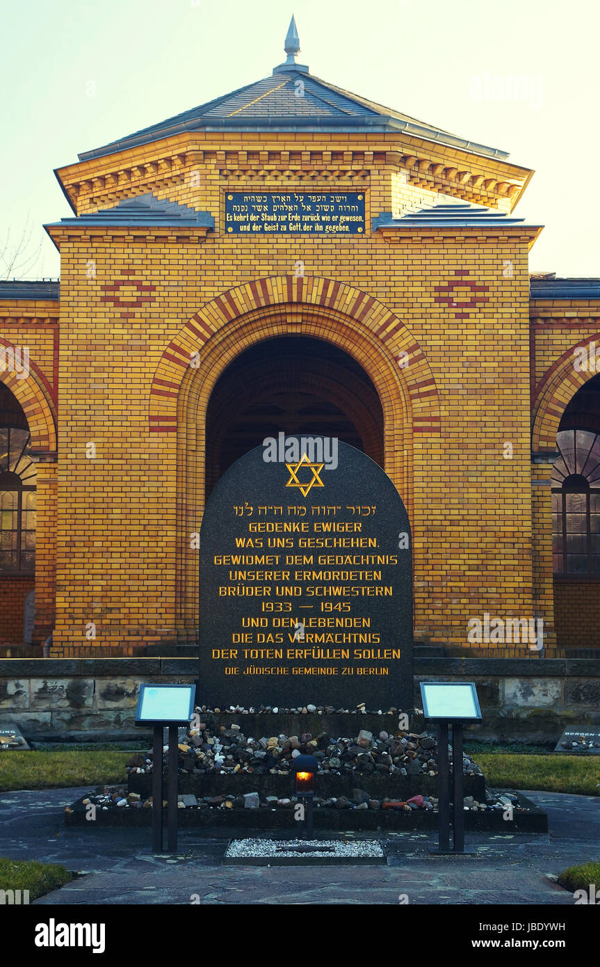 Jüdischer Friedhof in Berlin-Weissensee / jewish cemetery in Berlin-Weissensee Stock Photo