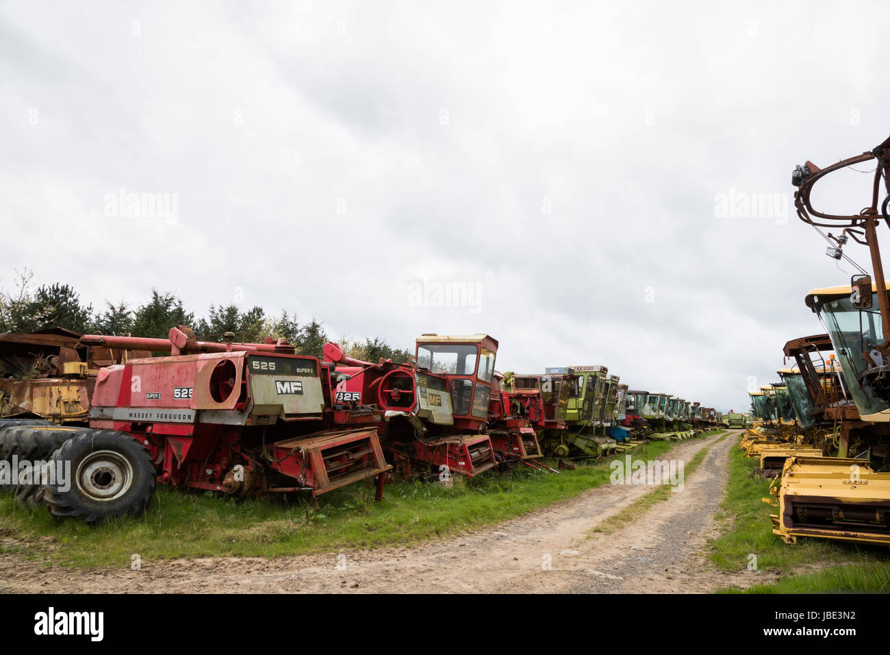 Secondhand Recycle High Resolution Stock Photography and Images Alamy